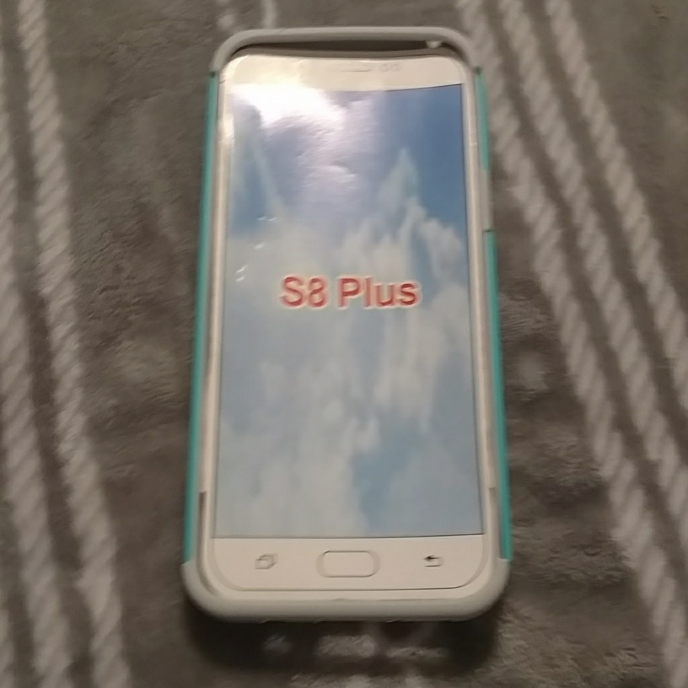 8S+ phone case never used